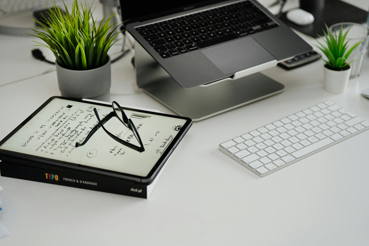 Ergonomic Aluminum Laptop Riser Stand